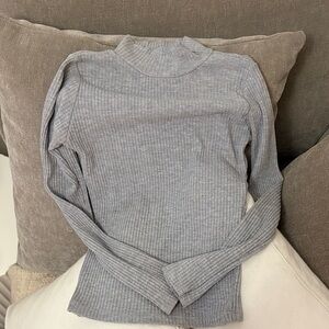 Brandy Melville Light Gray Ribbed Turtleneck